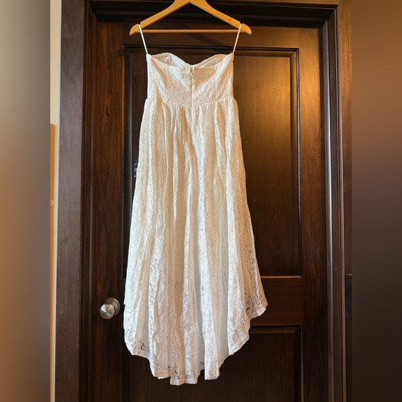 Lulus Curated Charm White Lace Strapless Bustier High-Low Dress, size small - Picture 7 of 8